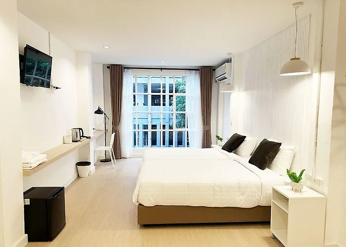 River Hotel Bangkok