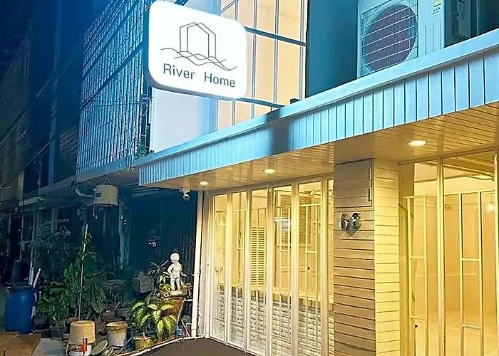 River 3* Bangkok