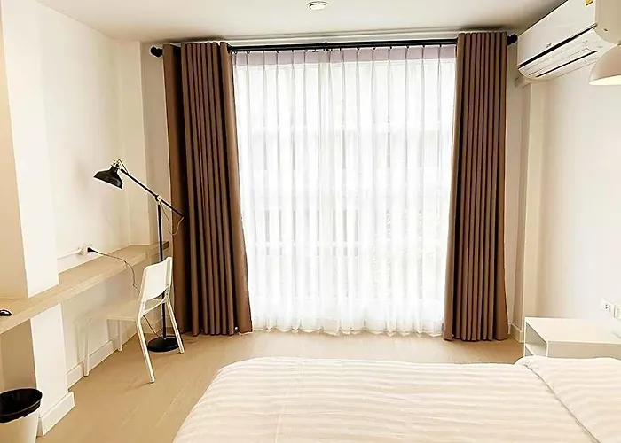 River Hotel Bangkok