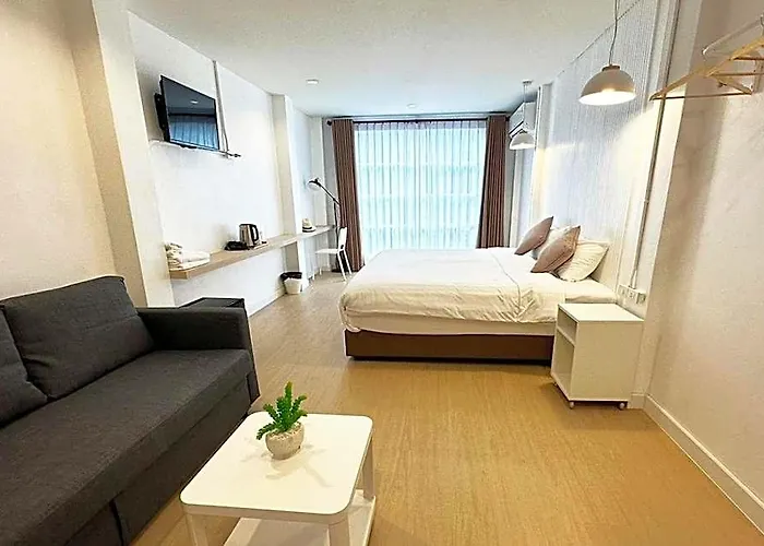River Hotel Bangkok